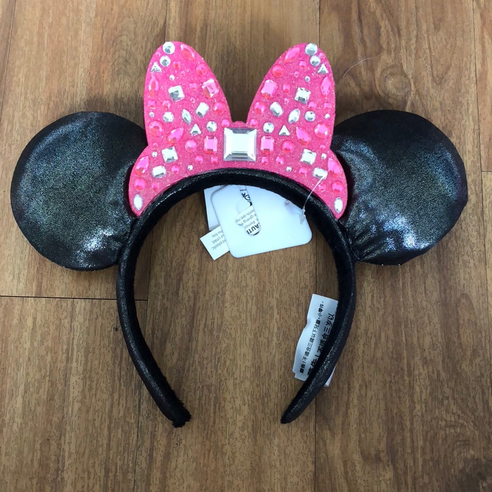 Disney Minnie Mouse pink ears